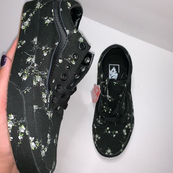 vans old skool midnight floral